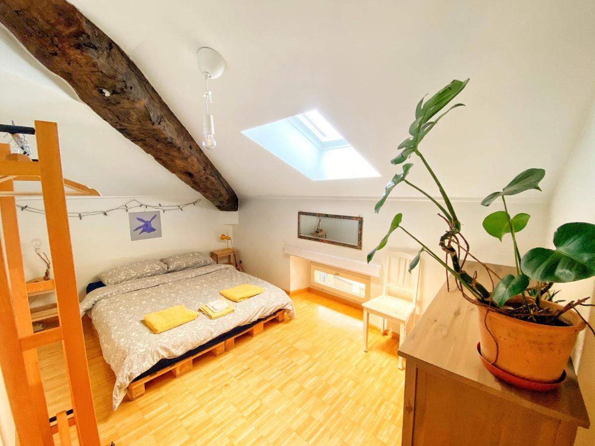 Cozy Apartment By The The Lake Of Lugano Luaran gambar