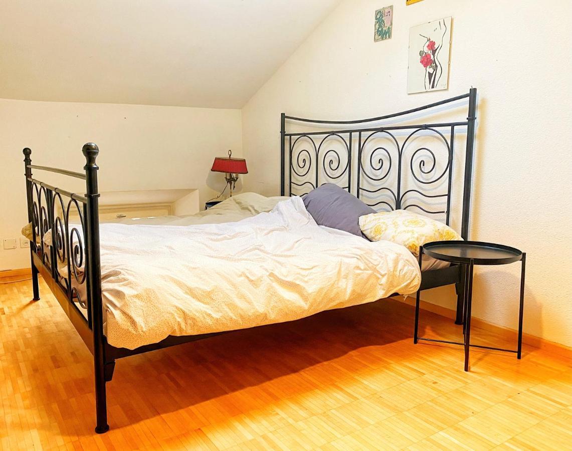 Cozy Apartment By The The Lake Of Lugano Luaran gambar
